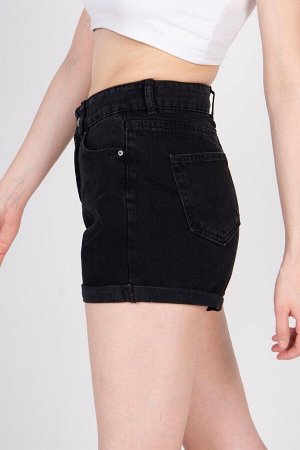 Черные джинсовые шорты с завышенной талией и складками