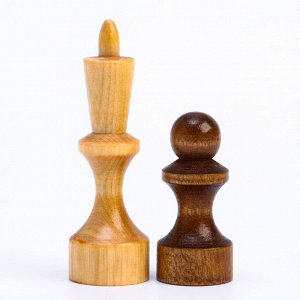 Шахматные фигуры обиходные, дерево, король 7.2 см, пешка 4.5 см, d-2 см