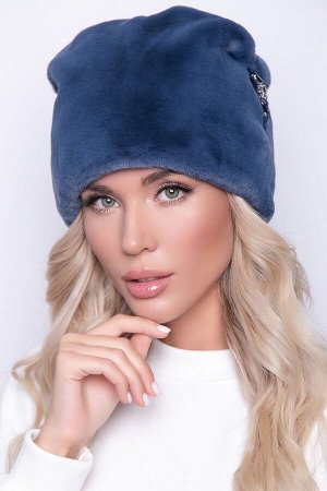 Шапка женская из экомеха