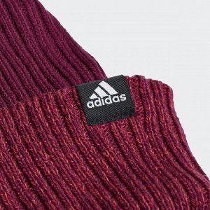 Шапка Артикул: GH1572; Наименование: Шапка; Пол: дети; Бренд: Adidas; Вид спорта: спортивный стиль; Материал: синтетика; Срок отгрузки: 3-4 рабочих дняМягкая детская шапка с тремя полосками. Короткая 