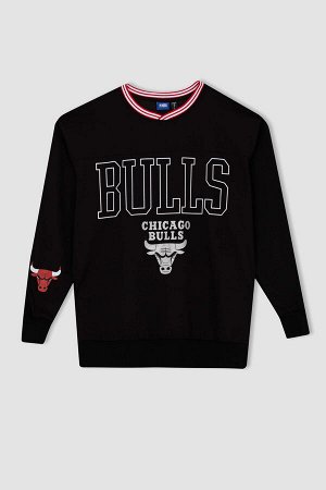 Толстовка оверсайз с круглым вырезом NBA Chicago Bulls Licensed
