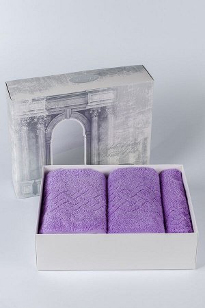 Набор махровых полотенец в подарочном коробе Плэйт