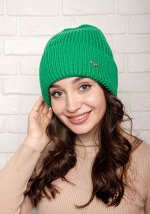Женская шапка