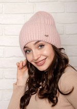 Женская шапка