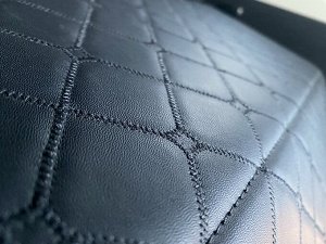 Органайзер Средний Эко Кожа в багажник авто Черный с черной строчкой Akuma LUX