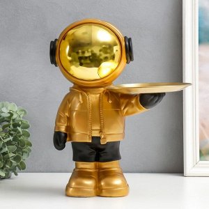 Сувенир полистоун подставка "Космонавт в куртке" золотой 36х27х20 см