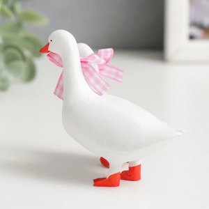 Фигурка полистоун «Белые уточки с бантиками», 8x8x5 см