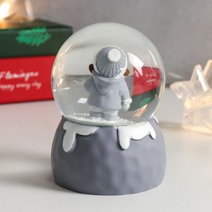 Стеклянный шар свет "Малышка в костюме" МИКС d=6,5 см 9,5х7х7 см