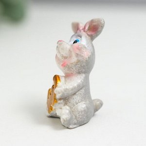 Сувенир полистоун "Кролик с деньгами" МИКС 3х1,5х1,5 см