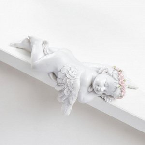 Сувенир полистоун "Спящий белоснежный ангел с венком" 7,5х16,5х6,5 см