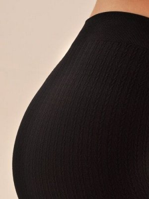 Женские бесшовные велосипедки с плетением "косичка" из мягкой эластичной микрофибры . Цвет: nero (черный)