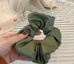 Резинка для волос зеленый цвет