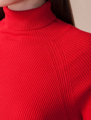 Эластичный свитер тонкой вязки из вискозы