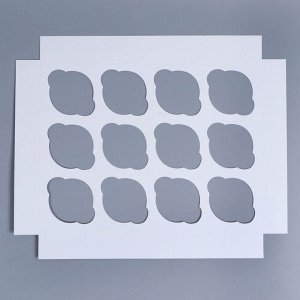 Коробка складная на 12 капкейков с окном «Новогодняя посылка», 32.5 х 25.5 х 10 см