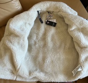 Крутая Куртка Guess