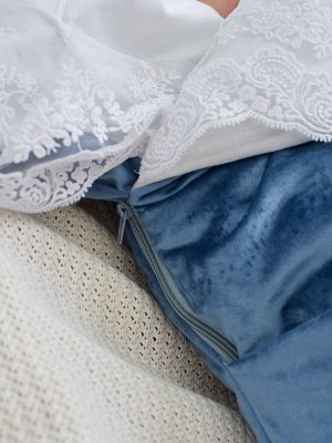 Зимний Конверт-одеяло на выписку "Императорский" (голубой с молочным кружевом и большой короной на молнии)