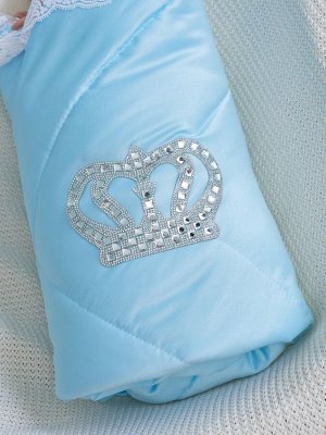 Зимний конверт-одеяло на выписку "Империя" голубой с молочным кружевом и большой короной на липучке