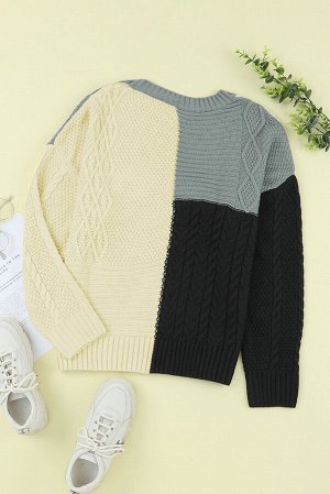 Вязаный свитер в стиле колорблок: бежевый, серый, черный