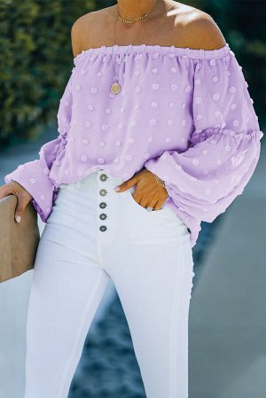 Сиреневая блуза в швейцарский горошек с открытыми плечами