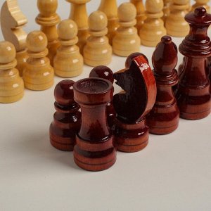 Шахматные фигуры турнирные, дерево, h-5.6-11.6 см, d-3.0-3,8 см