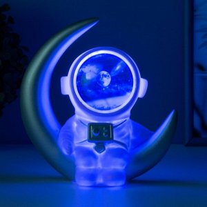 Ночник Космонавт на луне LED USB МИКС 10х10х18 см