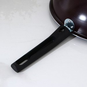 Сковорода ВОК «Хозяюшка», d=28 см, с 2 ручками, антипригарное покрытие, цвет бордовый