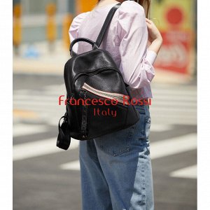 Andzhel Элегантный женский многофункциональный рюкзак из плотной натуральной кожи со стильной текстильной вставкой на молнии. Регулируемые ремни и ручка дают возможность носить рюкзак на плече и на ру