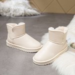 Женские угги, цвет белый
