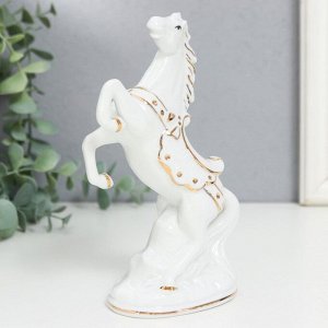 Сувенир керамика "Конь на дыбах" белый с золотом, 16х9х4,8 см