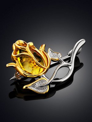 Изящная брошь из серебра с золочением и золотистого янтаря «Роза»
