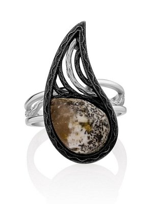 Изящное кольцо из натурального янтаря в серебре «Модерн»
