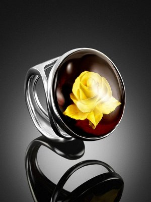 Красивое кольцо из серебра и янтаря с инталией «Элинор»
