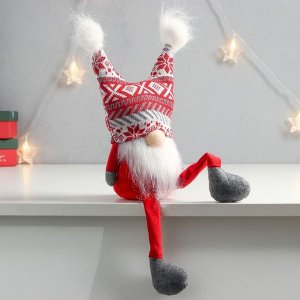 Кукла интерьерная "Дед Мороз в шапке с красными узорами, с бомбошками" 41х13х10 см