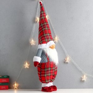 Кукла интерьерная "Дед Мороз только нос, в клетчатом наряде" 87х31х18 см