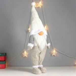 Кукла интерьерная "Дед Мороз в светлом наряде" 57х23х13 см