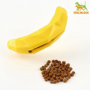 Игрушка для лакомств и сухого корма "Банан", 14 х 3,8 см, жёлтая