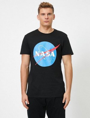 Футболка с принтом по лицензии НАСА
