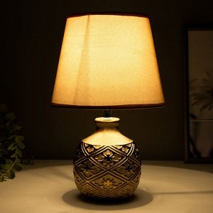 Настольная лампа Голдис E14 40Вт золото 20х20х32 см RISALUX