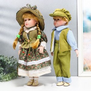 Кукла коллекционная парочка "Вика и Антон, розочки на зелёном" набор 2 шт 40 см