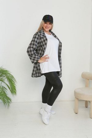 Леггинсы Цвет:
черный
Состав:
ПЭ100%
Длина изделия:
92 см
Размер модели:
54
Рост модели:
174 см
Стильные леггинсы из трикотажной ткани "под кожу", с комфортной высокой посадкой на талии. Верх с эласти
