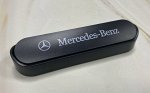 Стильная табличка автовизитка под лобовое стекло Mercedes-Benz