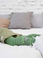 Колготки для мальчика с рисунком самокат зелёный