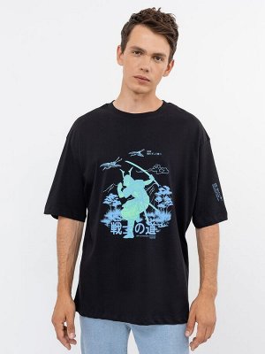 Хлопковая мужская футболка черного цвета с крупной печатью