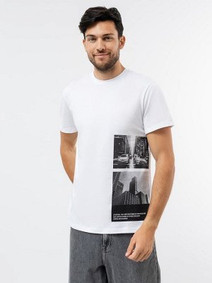Хлопковая прямая футболка белого цвета с крупным принтом