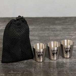 Стопки в чехле «Удачной охоты», 3 шт. х 30 мл