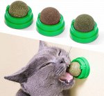 Вращающийся шар леденец с кошачьей мятой