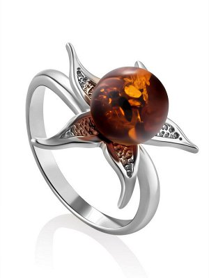 Нежное серебряное кольцо, украшенное янтарной бусиной «Морошка»