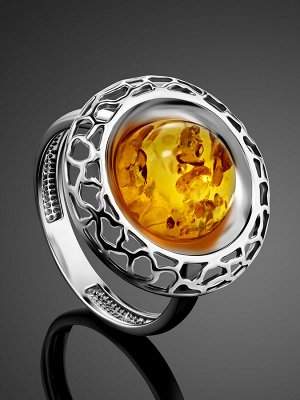 Яркое кольцо «Венера» из серебра и лимонного янтаря