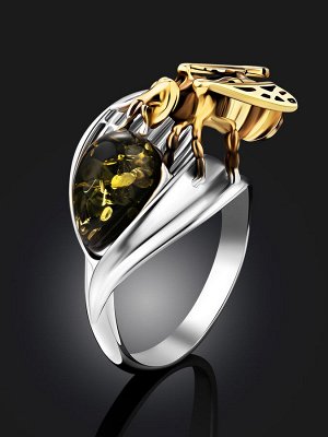 Эффектное оригинальное кольцо «Медонос» из натурального зелёного янтаря с серебром