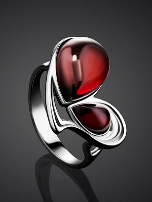 Женственное кольцо из серебра и натурального коньячного янтаря «Апрель»
